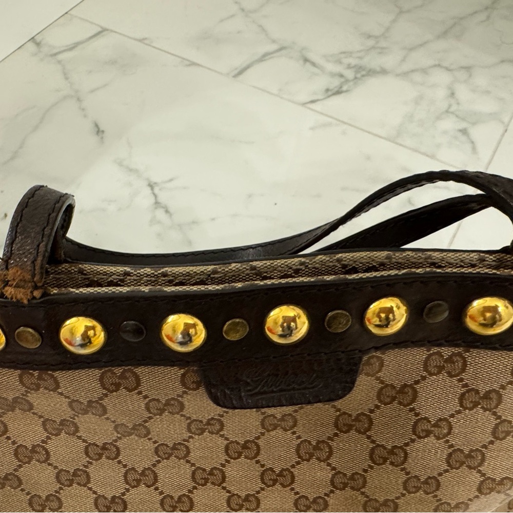 Gucci tote bag with studs